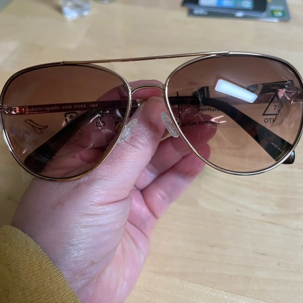 NWT Kate Spade New York Emmaline Rose Gold Sunglasses - Picture 5 of 9